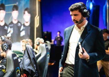 cvMax: The Journey of League of Legends Legendary Coach