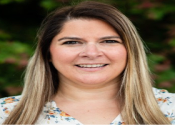 How Old Is Natalie Reynolds? Age and Biography Revealed