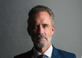 Exploring Tom Bradys Hair Transformation: Did He Really Get a Hair Transplant?