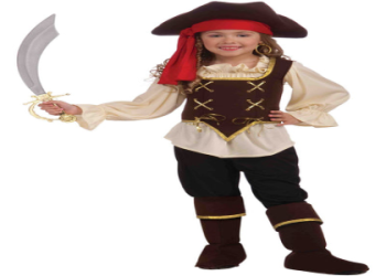 Do pirates wear capes at all? A fun and quick look at pirate outfits through the ages!