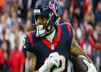 drake london week 10, was it worth it? Heres our honest review of the concert.