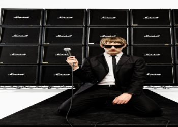 What is Monaleos Net Worth? Breaking Down Her Income!