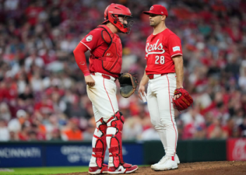 Tyler Stephenson Wife: Is He Married or Dating Now?